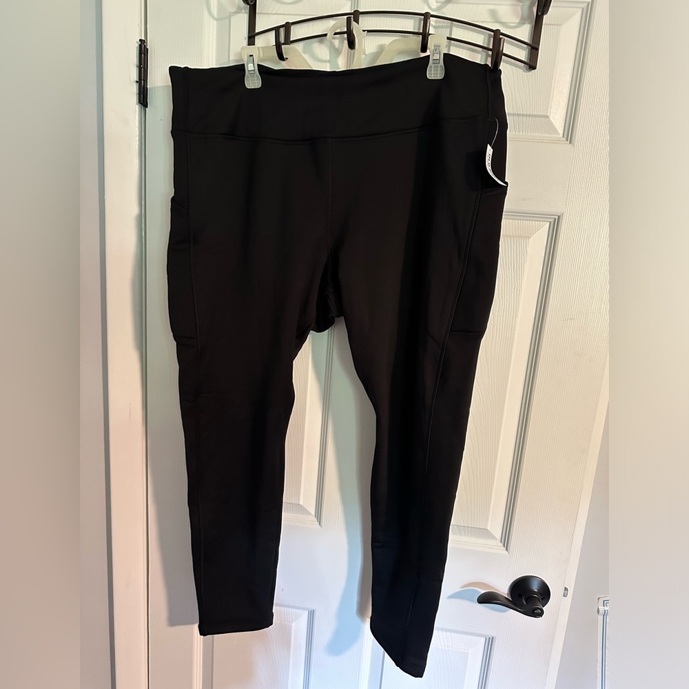 Old Navy CozeCore fleece lined leggings with pockets XXL